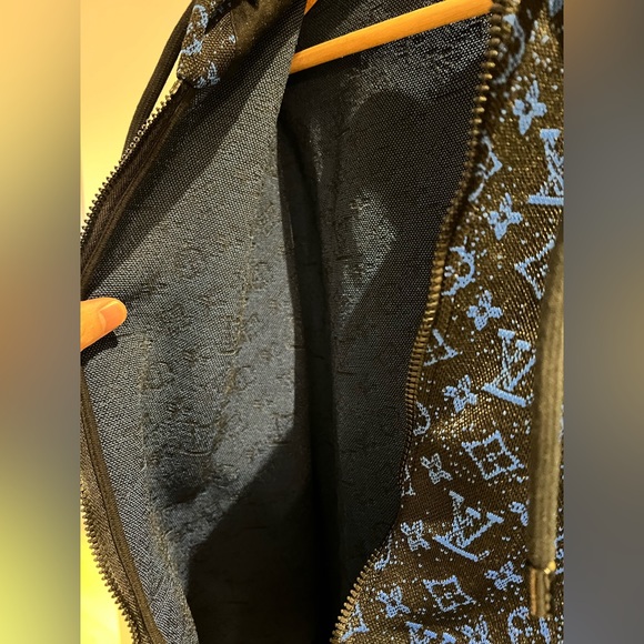 Louis Vuitton Men’s Monogram Hoodie (Size: M) - Picture 7 of 11